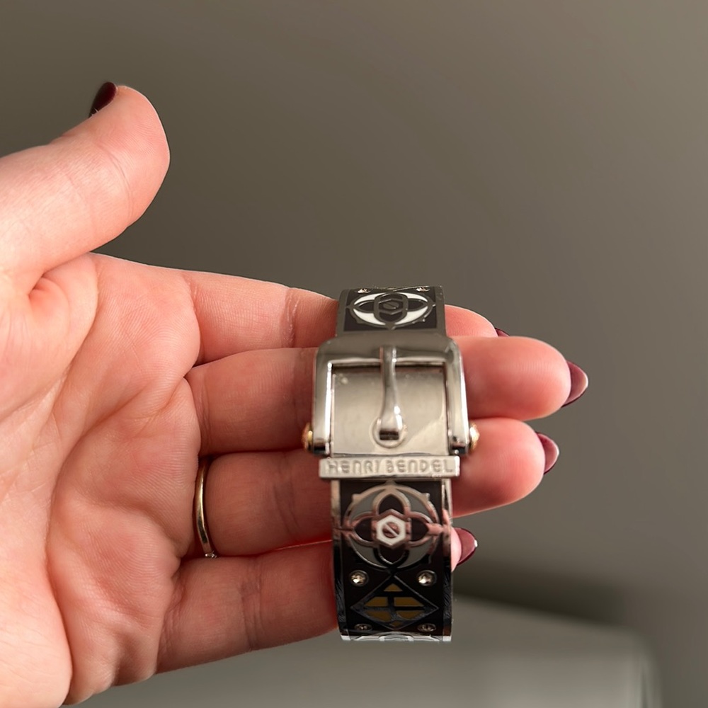 Henri Bendel Silver Bangle - image 1